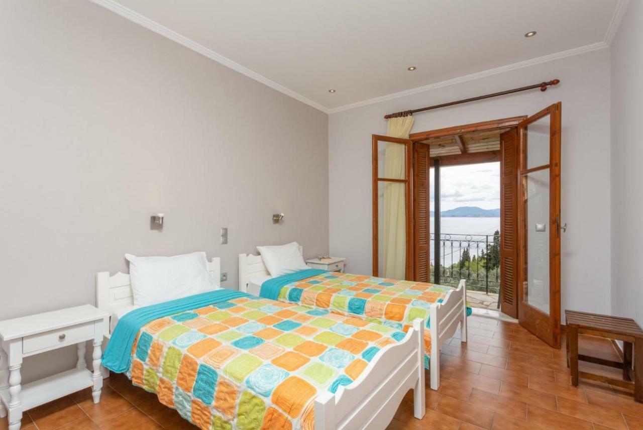 Villa Katerina Katávolos 외부 사진